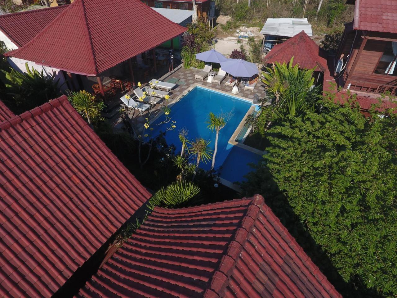 G LUna Huts by WizZeLa Nusa Lembongan Exterior foto