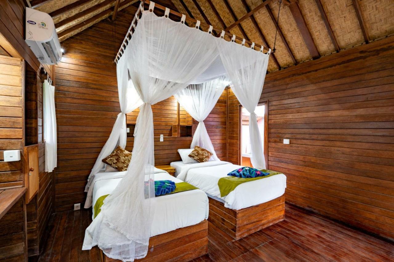 G LUna Huts by WizZeLa Nusa Lembongan Exterior foto