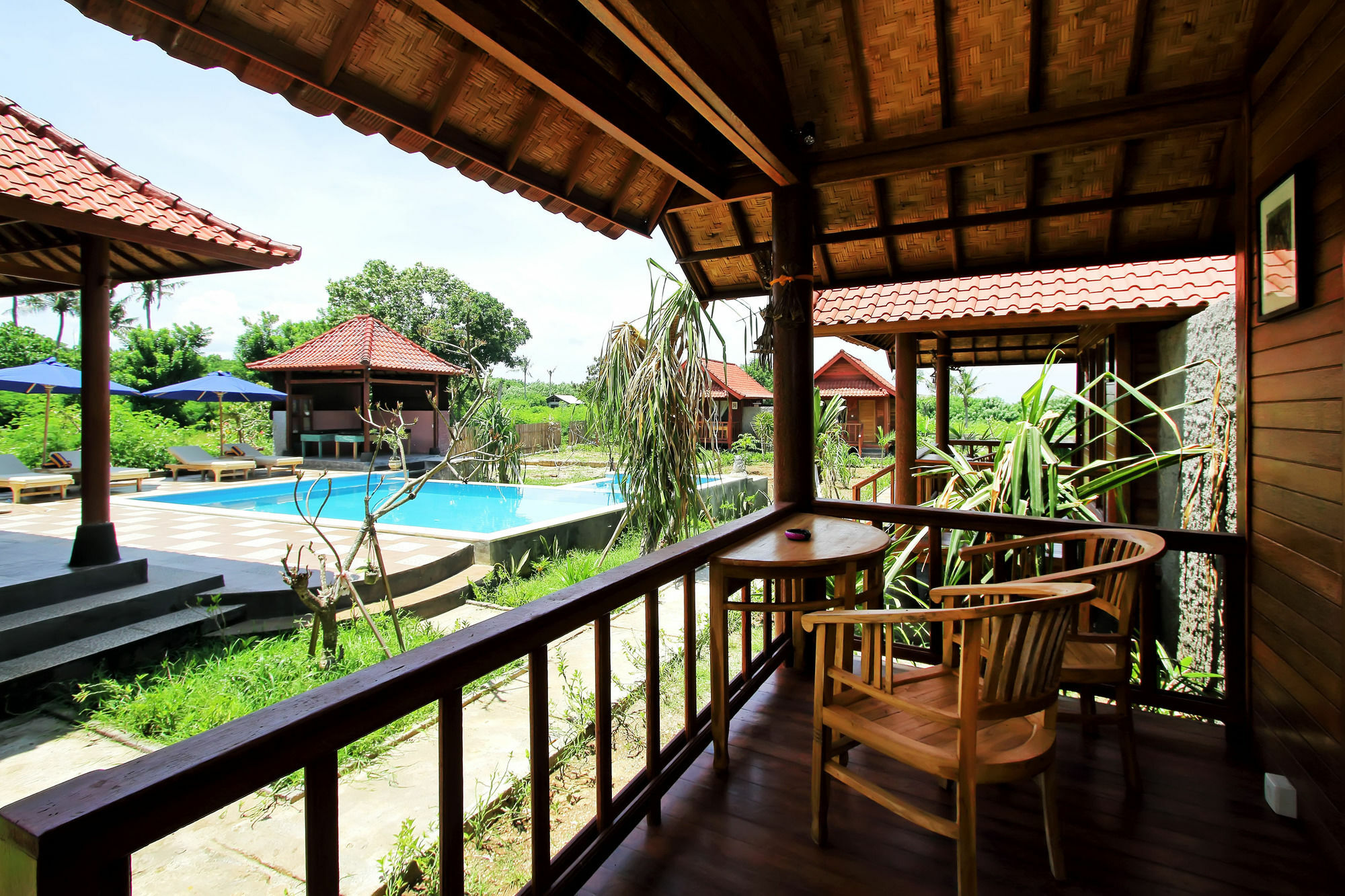 G LUna Huts by WizZeLa Nusa Lembongan Exterior foto