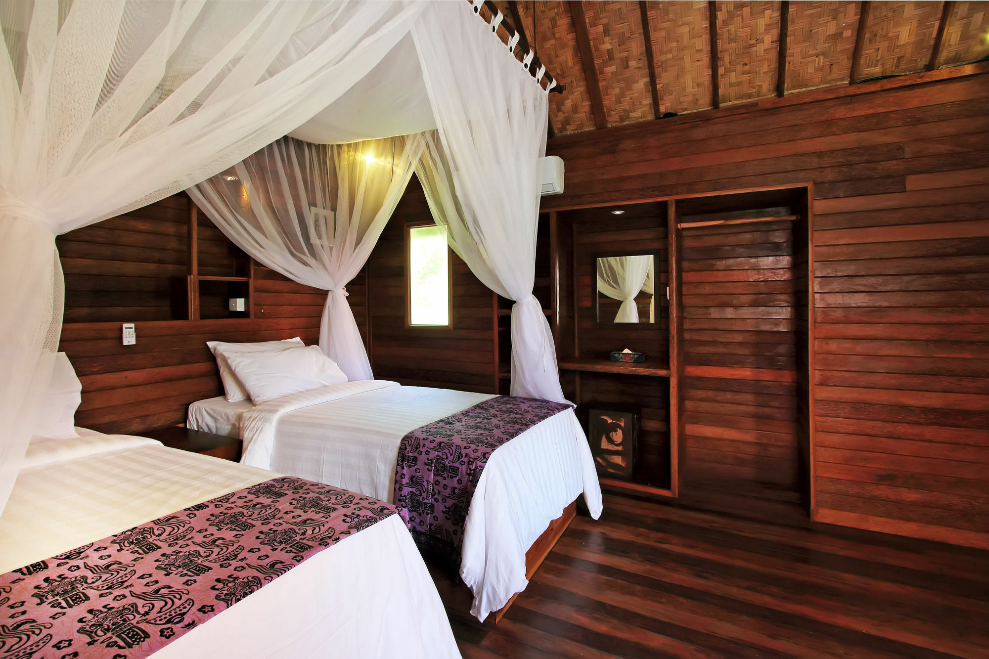 G LUna Huts by WizZeLa Nusa Lembongan Exterior foto